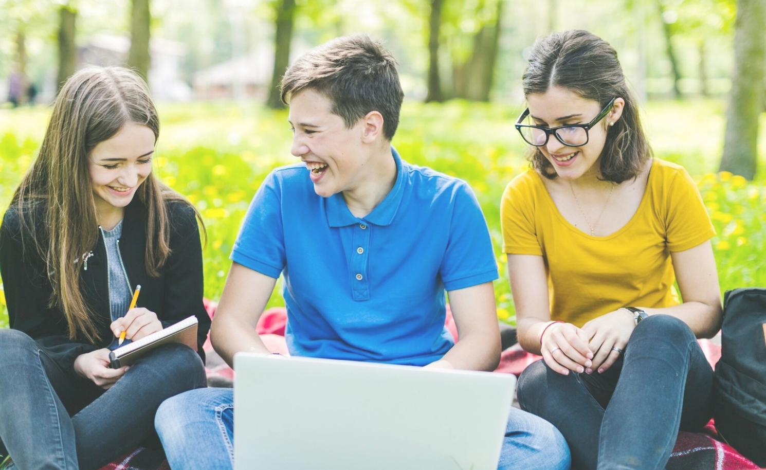 Geschäftsanalyse mit Diagrammen und Berichten